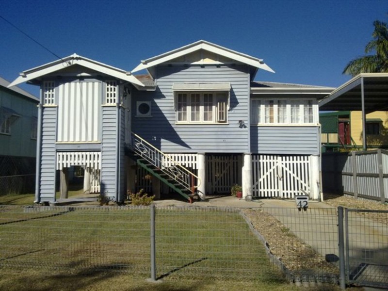 42 Brown Street, Berserker QLD 4701